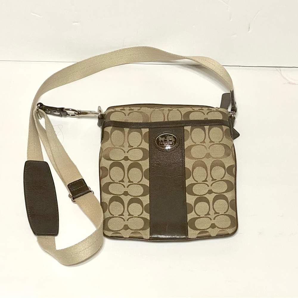 Coach Sutton Signature Crossbody Bag Gem